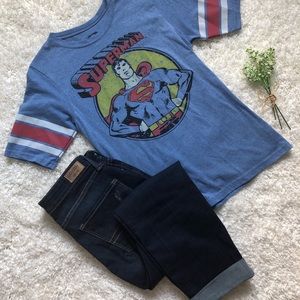 Juniors Superman T-Shirt Size Medium